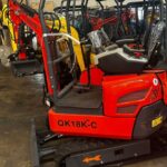 1.4 Ton, Kubota Engine Mini Excavator w/ Side Swing Boom, & Hydraulic Thumb | AGT-QK18K-C - Image 3