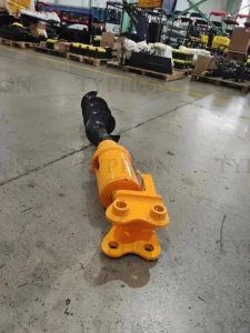 2.5 ton Excavator Attachment Hydraulic Earth Auger Post Hole Digger 8inch Dia - Image 5